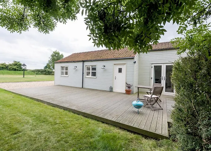 Dove Farm Cottage